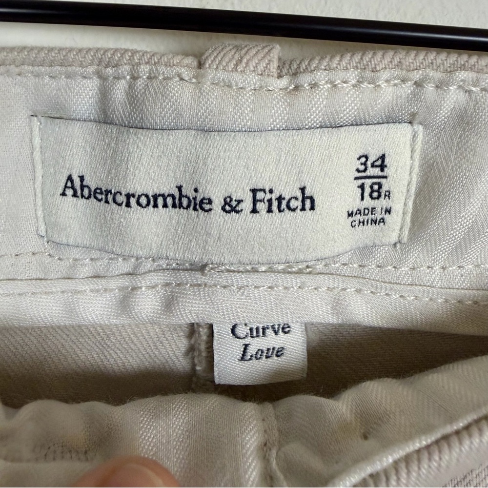 NWT Abercrombie And Fitch High Rise Wide Leg Cream Trousers Size 34/18R Pants - Picture 5 of 7